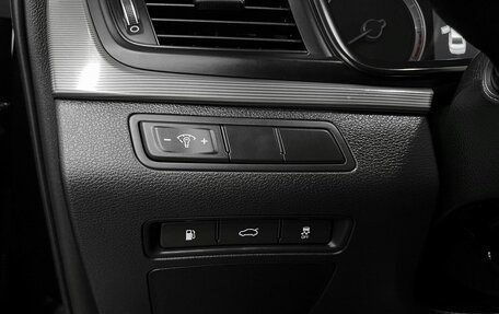 Hyundai Sonata VII, 2018 год, 1 595 000 рублей, 21 фотография