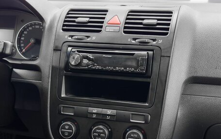 Volkswagen Golf V, 2006 год, 599 900 рублей, 10 фотография