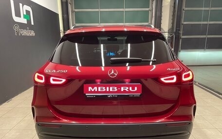 Mercedes-Benz GLA, 2020 год, 3 800 000 рублей, 5 фотография