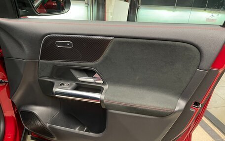 Mercedes-Benz GLA, 2020 год, 3 800 000 рублей, 18 фотография