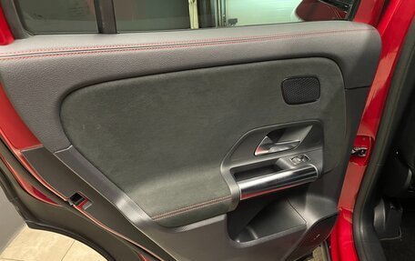 Mercedes-Benz GLA, 2020 год, 3 800 000 рублей, 22 фотография