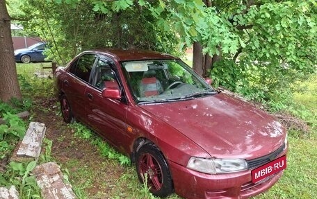 Mitsubishi Mirage VI рестайлинг, 1998 год, 60 000 рублей, 1 фотография