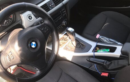 BMW 3 серия, 2011 год, 1 130 000 рублей, 7 фотография