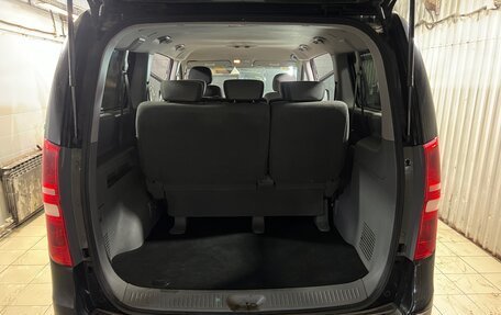 Hyundai H-1 II рестайлинг, 2008 год, 1 070 000 рублей, 10 фотография
