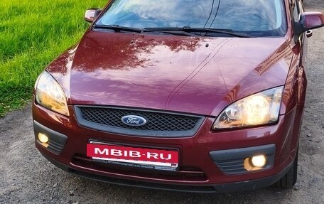 Ford Focus II рестайлинг, 2006 год, 570 000 рублей, 3 фотография