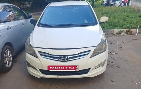 Hyundai Solaris II рестайлинг, 2016 год, 300 000 рублей, 4 фотография