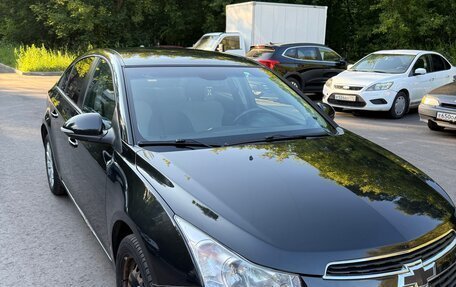 Chevrolet Cruze II, 2013 год, 800 000 рублей, 2 фотография