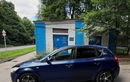 KIA cee'd I рестайлинг, 2007 год, 300 000 рублей, 3 фотография