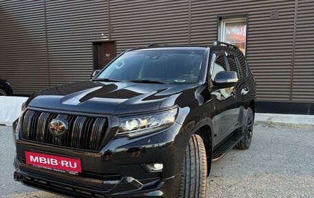 Toyota Land Cruiser Prado 150 рестайлинг 2, 2019 год, 7 450 000 рублей, 4 фотография