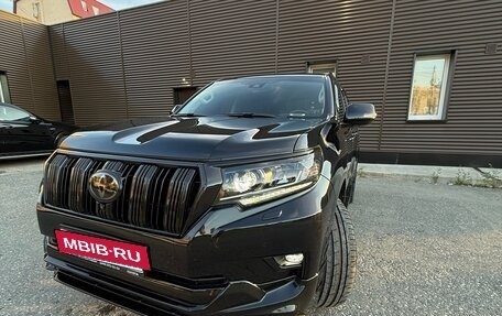 Toyota Land Cruiser Prado 150 рестайлинг 2, 2019 год, 7 450 000 рублей, 5 фотография