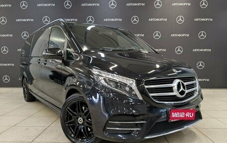 Mercedes-Benz V-Класс, 2019 год, 5 450 000 рублей, 3 фотография