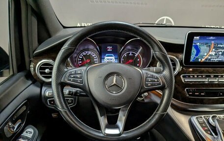 Mercedes-Benz V-Класс, 2019 год, 5 450 000 рублей, 19 фотография
