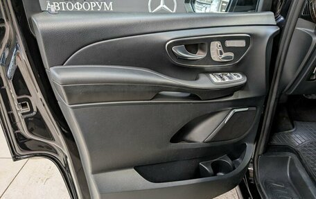 Mercedes-Benz V-Класс, 2019 год, 5 450 000 рублей, 14 фотография
