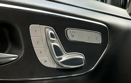 Mercedes-Benz V-Класс, 2019 год, 5 450 000 рублей, 15 фотография