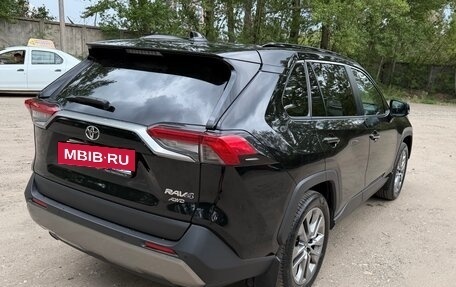 Toyota RAV4, 2022 год, 4 000 000 рублей, 7 фотография