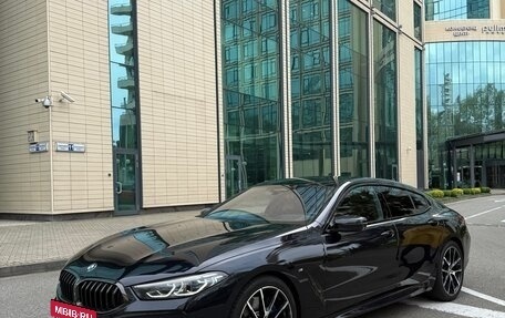 BMW 8 серия, 2022 год, 8 200 000 рублей, 2 фотография