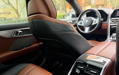 BMW 8 серия, 2022 год, 8 200 000 рублей, 14 фотография