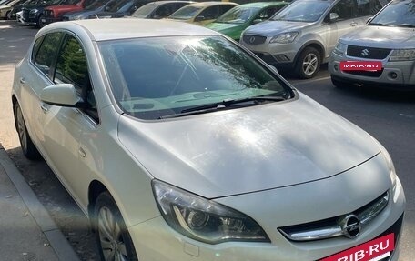 Opel Astra J, 2013 год, 900 000 рублей, 8 фотография