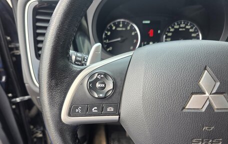 Mitsubishi Outlander III рестайлинг 3, 2012 год, 1 370 000 рублей, 14 фотография