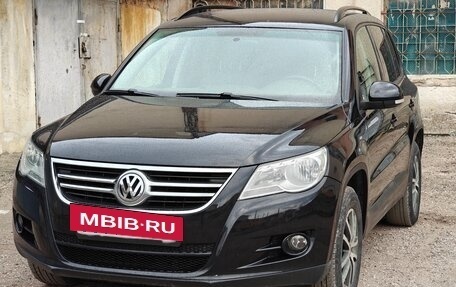 Volkswagen Tiguan I, 2009 год, 995 000 рублей, 2 фотография