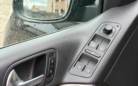 Volkswagen Tiguan I, 2009 год, 995 000 рублей, 16 фотография