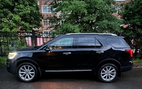 Ford Explorer VI, 2015 год, 2 700 000 рублей, 3 фотография