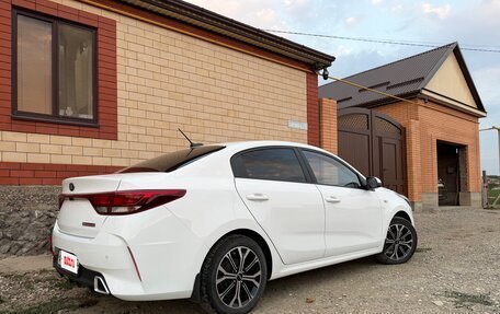 KIA Rio IV, 2021 год, 1 580 000 рублей, 4 фотография