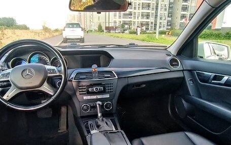 Mercedes-Benz C-Класс, 2011 год, 1 230 000 рублей, 10 фотография