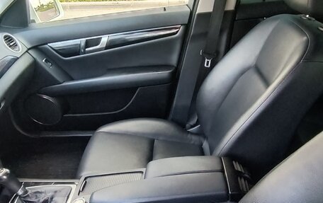 Mercedes-Benz C-Класс, 2011 год, 1 230 000 рублей, 12 фотография