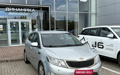 KIA Rio III рестайлинг, 2013 год, 784 000 рублей, 3 фотография