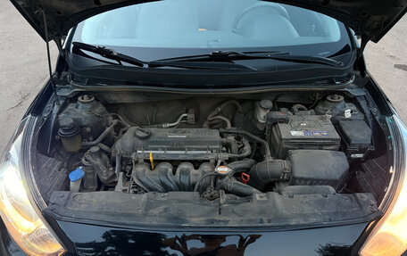 Hyundai Solaris II рестайлинг, 2012 год, 800 000 рублей, 14 фотография