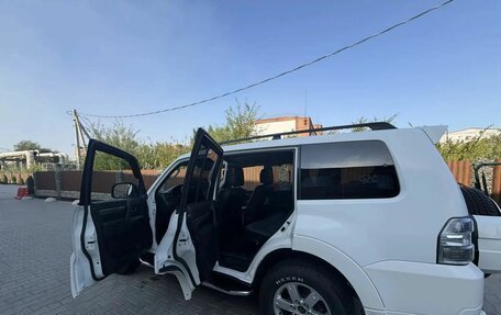 Mitsubishi Pajero IV, 2011 год, 2 100 000 рублей, 5 фотография