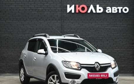 Renault Sandero II рестайлинг, 2018 год, 1 250 000 рублей, 3 фотография