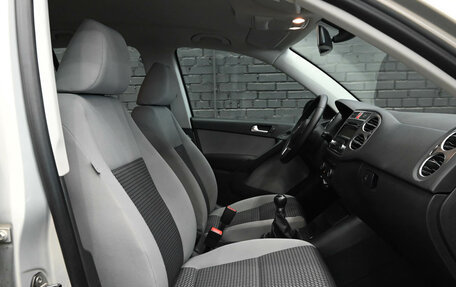 Volkswagen Tiguan I, 2011 год, 1 460 000 рублей, 10 фотография
