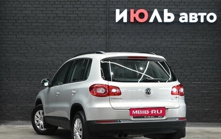 Volkswagen Tiguan I, 2011 год, 1 460 000 рублей, 4 фотография