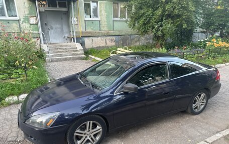 Honda Accord VII рестайлинг, 2003 год, 600 000 рублей, 1 фотография