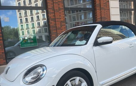 Volkswagen Beetle, 2019 год, 3 750 000 рублей, 3 фотография
