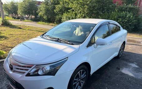 Toyota Avensis III рестайлинг, 2012 год, 1 300 000 рублей, 2 фотография