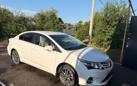 Toyota Avensis III рестайлинг, 2012 год, 1 300 000 рублей, 3 фотография