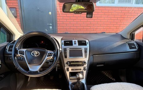 Toyota Avensis III рестайлинг, 2012 год, 1 300 000 рублей, 9 фотография