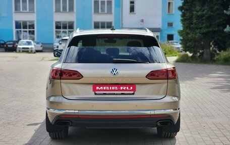 Volkswagen Touareg III, 2019 год, 3 600 000 рублей, 5 фотография