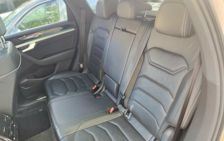 Volkswagen Touareg III, 2019 год, 3 600 000 рублей, 20 фотография