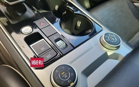 Volkswagen Touareg III, 2019 год, 3 600 000 рублей, 14 фотография