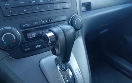 Honda CR-V III рестайлинг, 2008 год, 990 000 рублей, 16 фотография