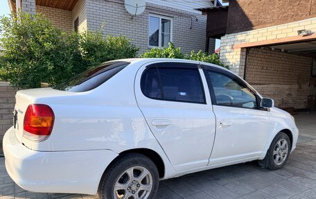 Toyota Platz, 2003 год, 360 000 рублей, 7 фотография