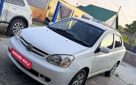 Toyota Platz, 2003 год, 360 000 рублей, 3 фотография