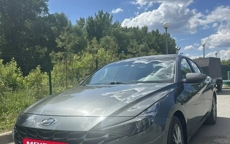 Hyundai Elantra, 2022 год, 2 000 000 рублей, 7 фотография
