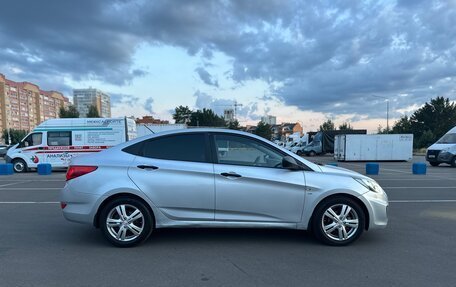 Hyundai Solaris II рестайлинг, 2011 год, 590 000 рублей, 5 фотография