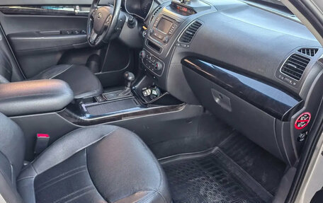 KIA Sorento II рестайлинг, 2012 год, 1 340 000 рублей, 15 фотография