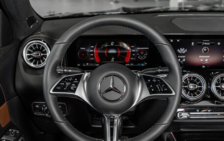 Mercedes-Benz GLB, 2025 год, 5 618 000 рублей, 13 фотография